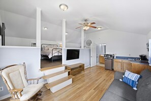 4 chambres, fer et planche à repasser, lit parapluie, Wi-Fi gratuit