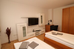 2 bedrooms, free WiFi