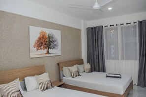 2 bedrooms, iron/ironing board, bed sheets - Enjoy your stay in a spacious 2 bedroom apartment with the best Sea view (Mombasa)