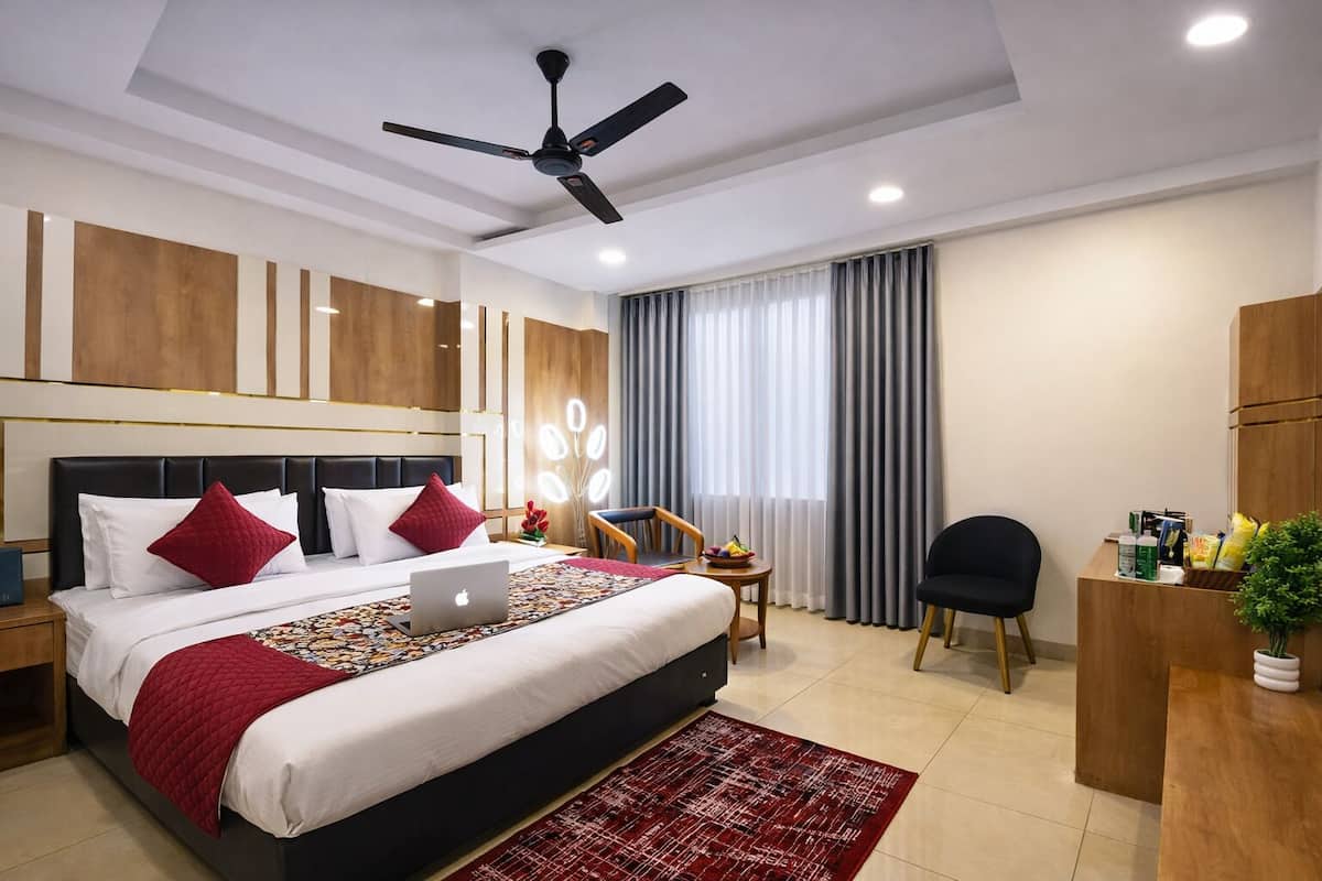 Premier Room With One way airport transfers