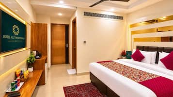 Superior Studio With View | 1 bedroom, Egyptian cotton sheets, premium bedding, down duvets