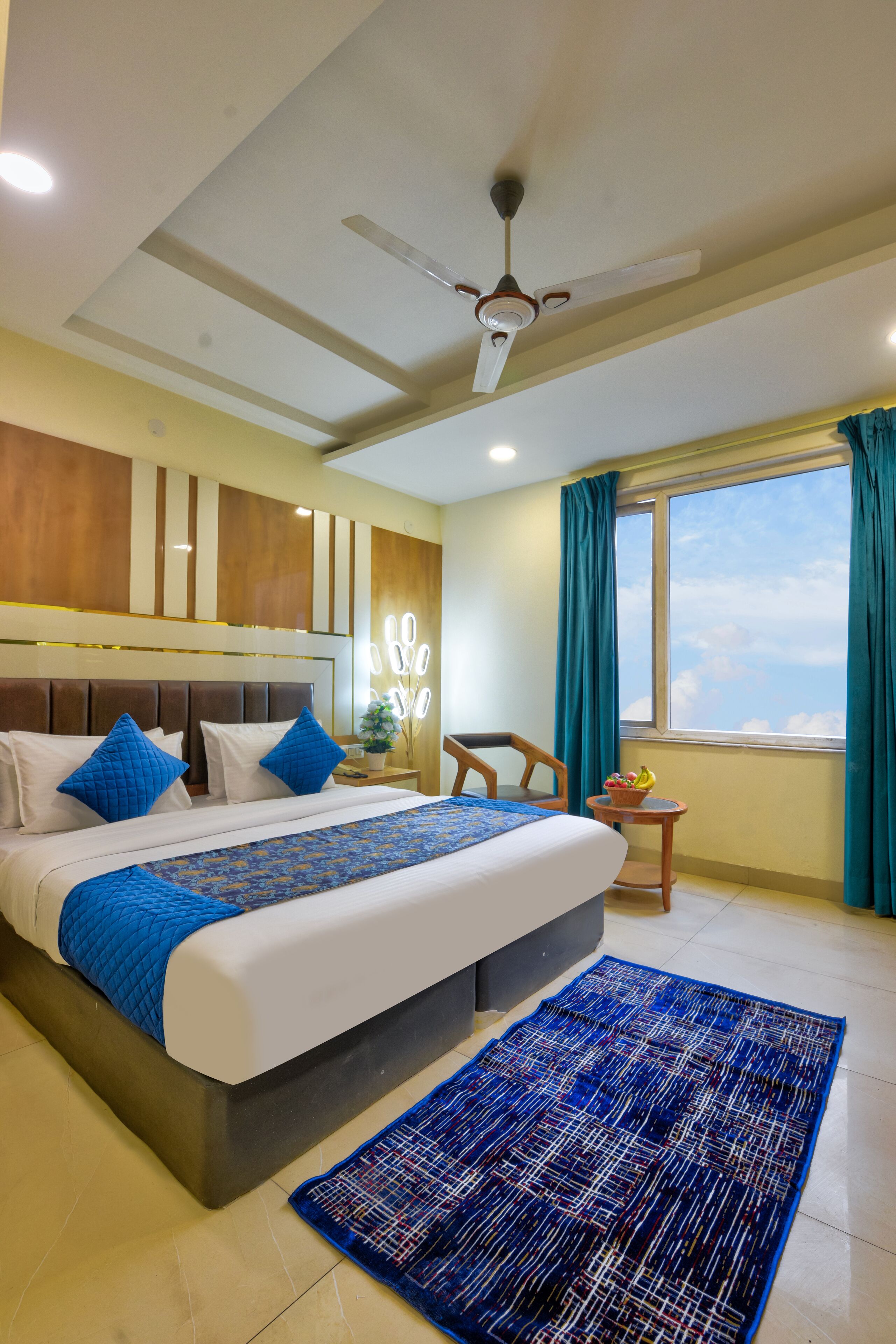 Studio Luxe With City View | 1 bedroom, premium bedding, desk, laptop workspace