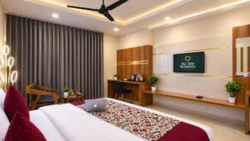 Deluxe City View Room | 1 bedroom, Egyptian cotton sheets, premium bedding, down comforters