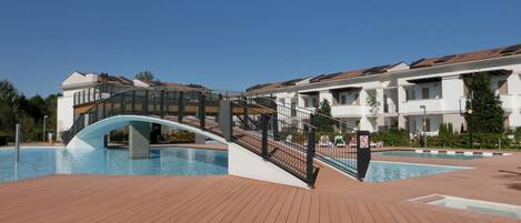 Apartment, 1 Bedroom, Garden View | Pool | Outdoor pool