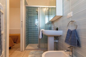 Apartment, 1 Bedroom, Patio, Pool View | Bathroom - Pool View Apartment With Private Enclosed Garden (San Michele al Tagliamento)