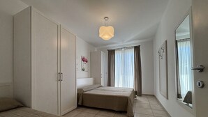 Leilighet, 2 soverom, terrasse | 2 soverom
