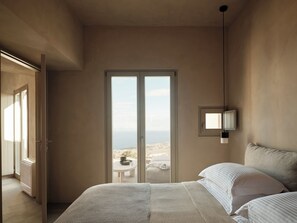 Premier Villa, 2 Bedrooms, Private Pool, Ocean View | 2 bedrooms, premium bedding, minibar, in-room safe