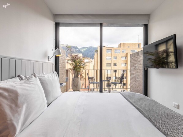 1 bedroom, iron/ironing board, WiFi, bed sheets - w*| Amazing Loft with balcony in El Nogal (Bogotá)