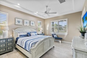 4 bedrooms, desk, iron/ironing board, free WiFi
