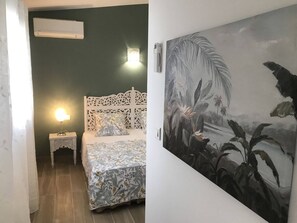 2 camere, ferro/asse da stiro, Wi-Fi gratuito