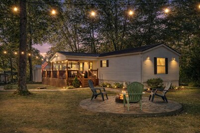 Spacious Rough River Lake Cabin for Family Getaway