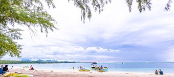 Charming villa on rent for 6 persons with swimming pool near the beaches.
