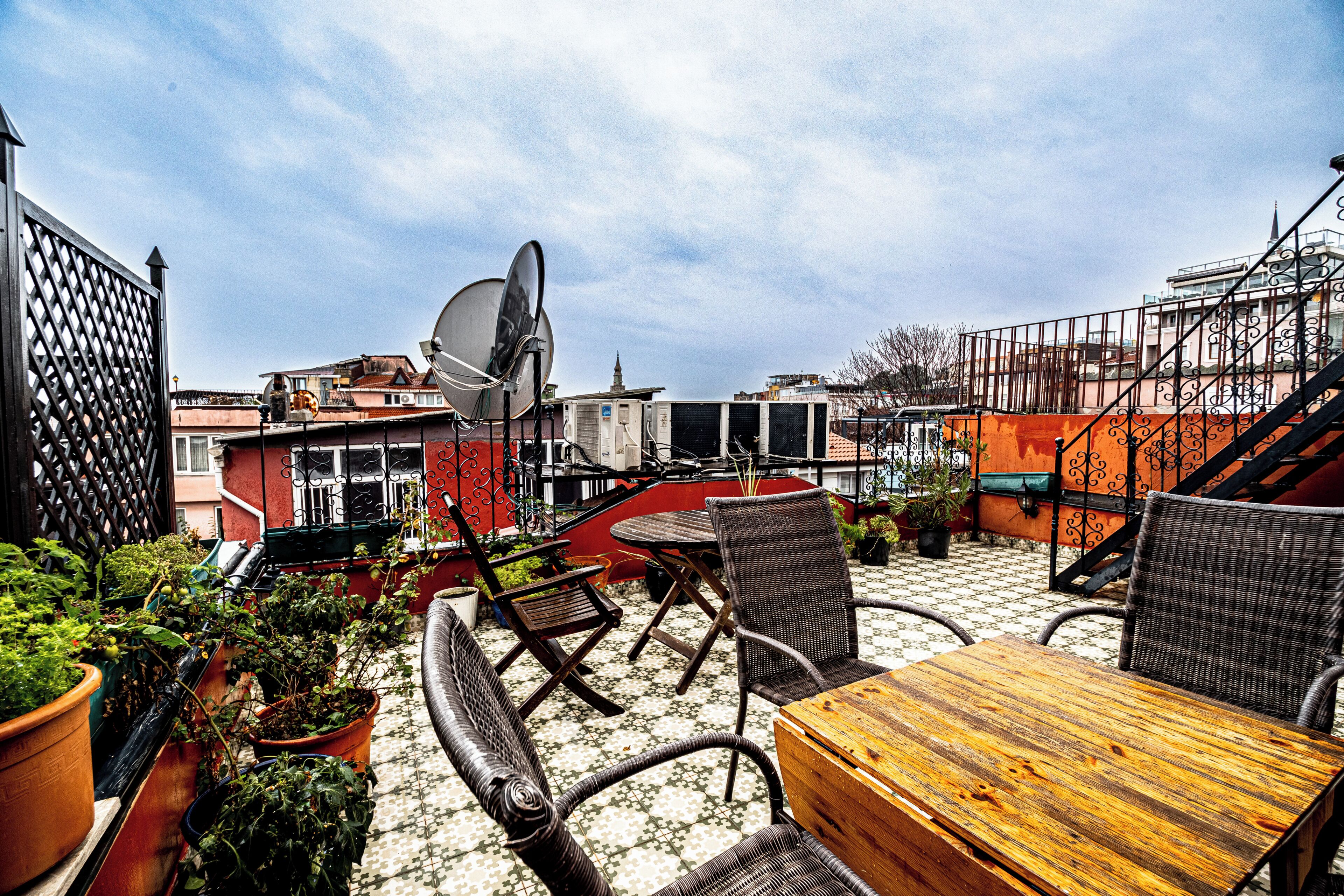 Room, 1 Bedroom, Balcony, City View | Balcony