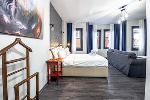 Room, 1 Bedroom, Balcony, City View | 1 bedroom - Room-luxury Historical Hotel Room in Sul (Istanbul)