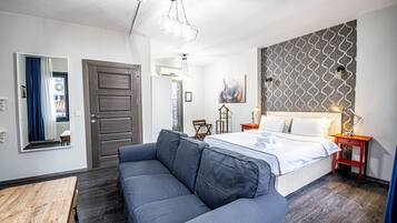 Chambre, 1 chambre, balcon, vue ville | Intérieur