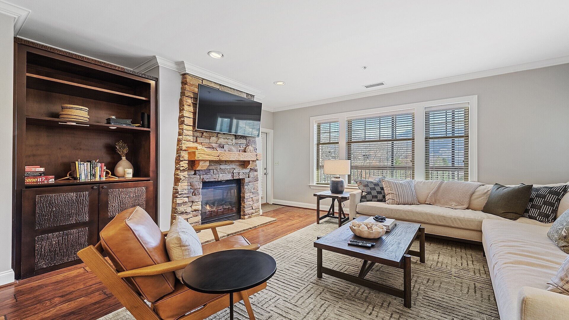 Greenside Getaway - 2 BR/2BA Condo, Steps from Short Game Green