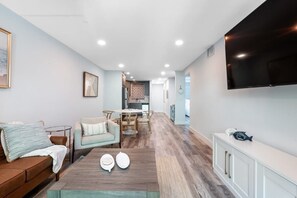 Téléviseur, bureau