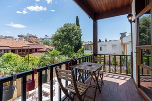 Deluxe Double Room | Balcony