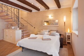 Strykejern/-brett, wi-fi (inkludert) og sengetøy