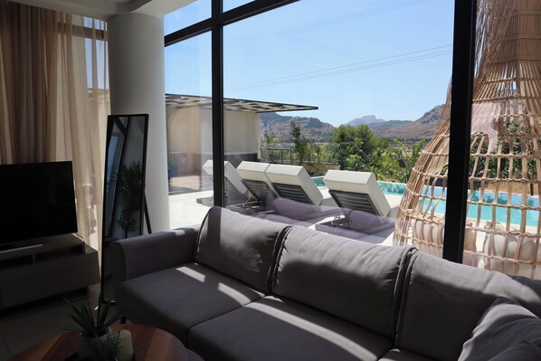 Interior - Trapezia Luxury Living-Citrine (Afantou)