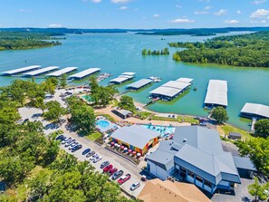 Exterior - Serene Lakeside Living: Rock Lane 2 BR Condo near Silver Dollar City (Branson)