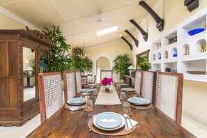 Family Villa | In-room dining