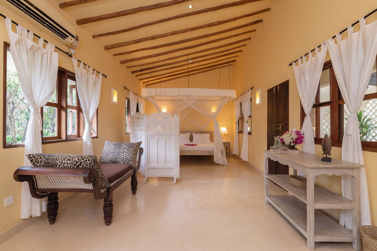Comfort villa | 2 slaapkamers, individueel gedecoreerd, individueel gemeubileerd
