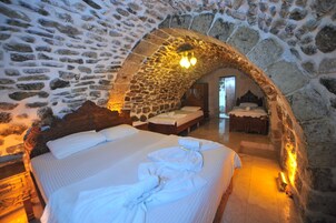 Egyptian cotton sheets, premium bedding, memory-foam beds, free WiFi