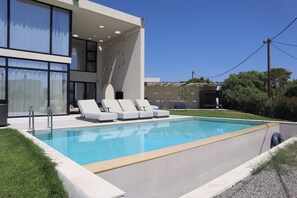 Udendørs pool