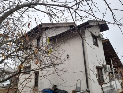 Belle Maison Pour 6 Personnes Just a Cote de Bucharest