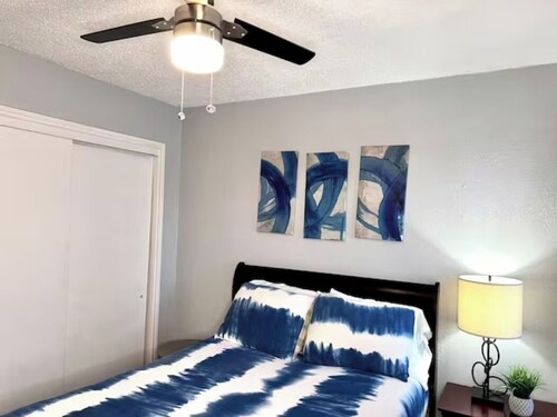 I20 - Gated 2BD Condo | Irving | DFW 10 Min | Pool