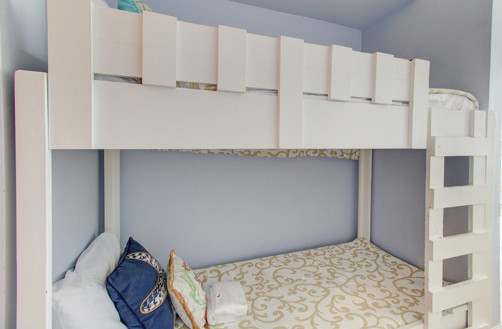 Condo, 1 Bedroom | 1 bedroom, free WiFi, bed sheets