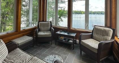 Owl House Limit 8 3 Bedroom Home by RedAwning