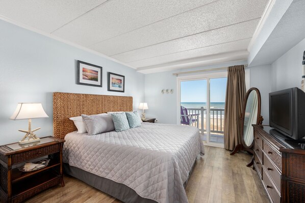 2 bedrooms, in-room safe, iron/ironing board, WiFi