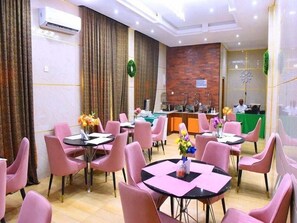 Restaurant - The Dover Hotel Ikeja  (Lagos)