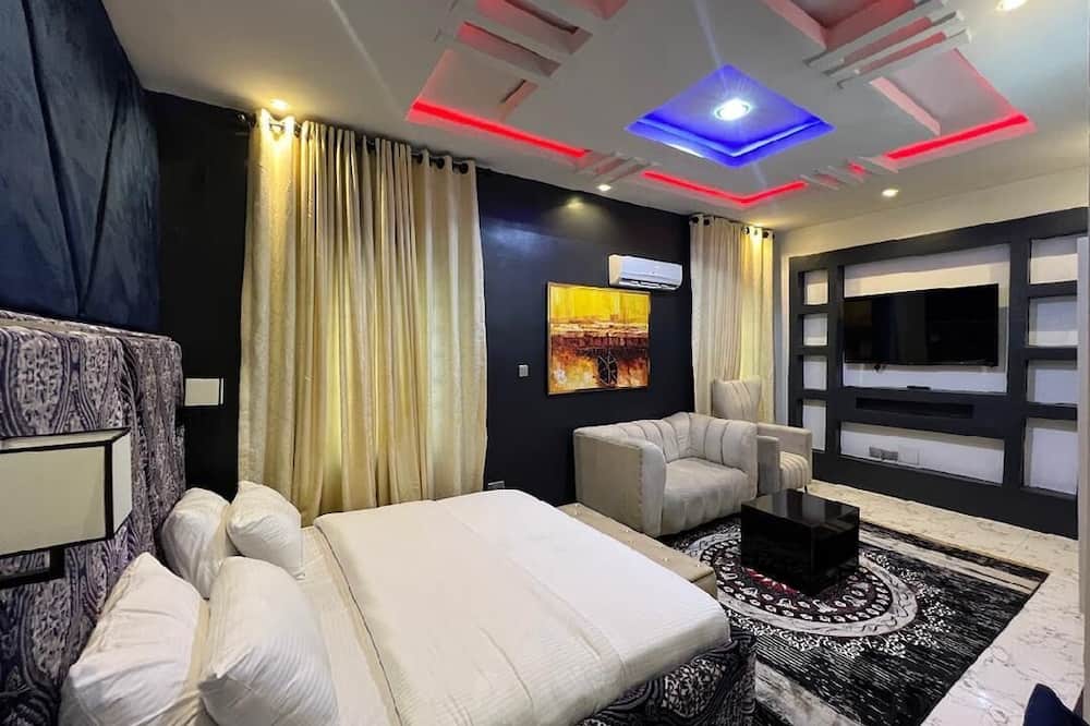 HQ APART HOTEL