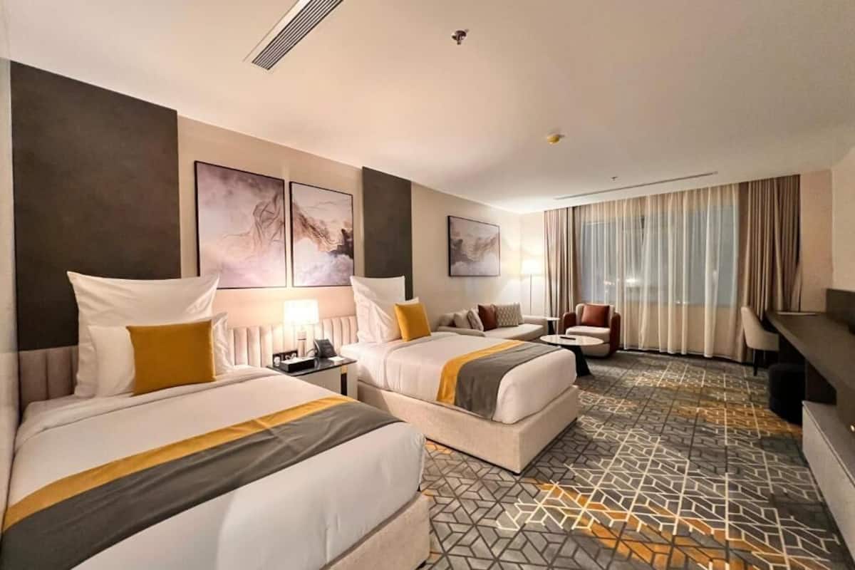 Superior Twin Room