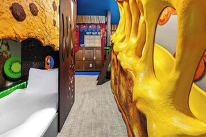 4 Schlafzimmer, Bügeleisen/Bügelbrett, Reisekinderbett, kostenloses WLAN