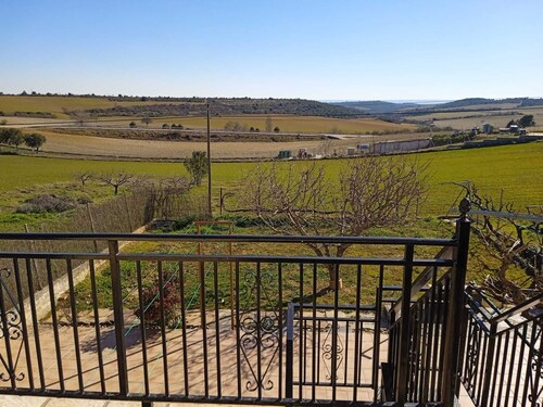 Casa Rural Sierra Norte Guadalajara a una Hora de Madrid