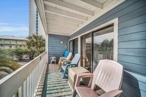 Property grounds - Sea Oats J104 Palm Tree Dreams Gulf Shore Breeze (Gulf Shores)