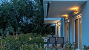 Apartment | Egyptian cotton sheets, premium bedding, Select Comfort beds - Antigone Residential Complex (Pangaio)