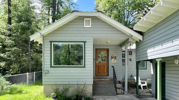 Exterior - Wonderful West Glacier Basecamp Property (Columbia Falls)