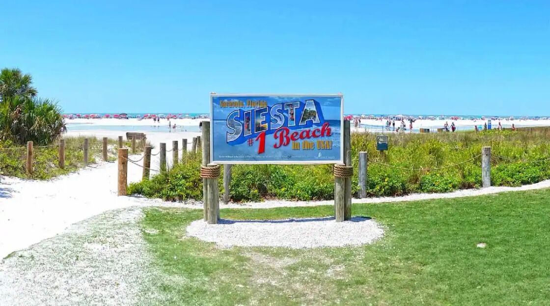 Tumbonas y toallas de playa