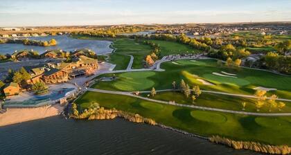 NEW! Family-friendly Home w/ Pool Table, King Beds