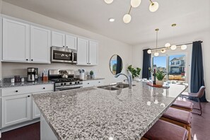 Fridge, microwave, oven, stovetop - NEW! Family-friendly Home w/ Pool Table, King Beds (Windsor)