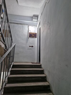 Front of property - NEW ROYAL (Tbilisi)