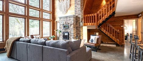 Télévision, cheminée