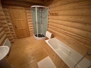 Dusj og hårføner