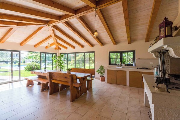 Dining - Holiday apartment with pool and air conditioning (Sveti Lovreč)