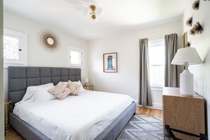 4 bedrooms, iron/ironing board, travel crib, free WiFi